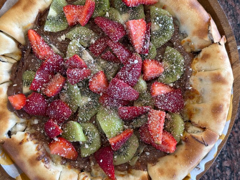 nutella pizza dessert sweet treat
