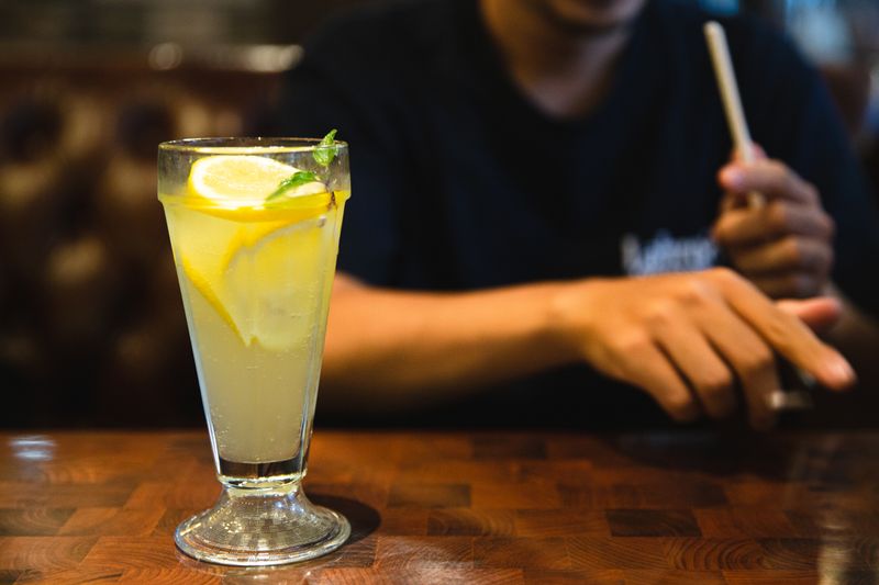 fresh lemonade drink at pizza luce